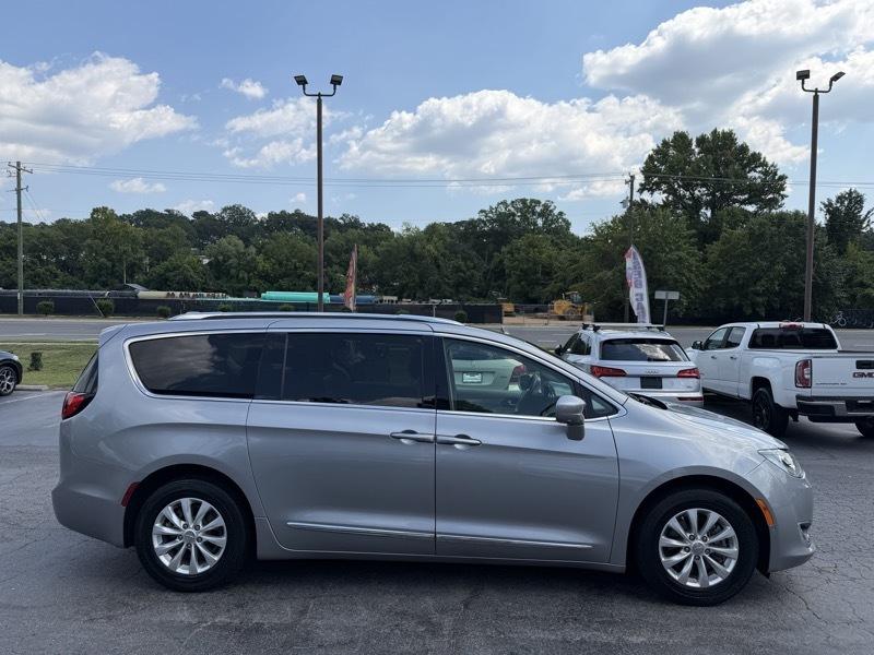 Chrysler Pacifica Touring-L 2018
