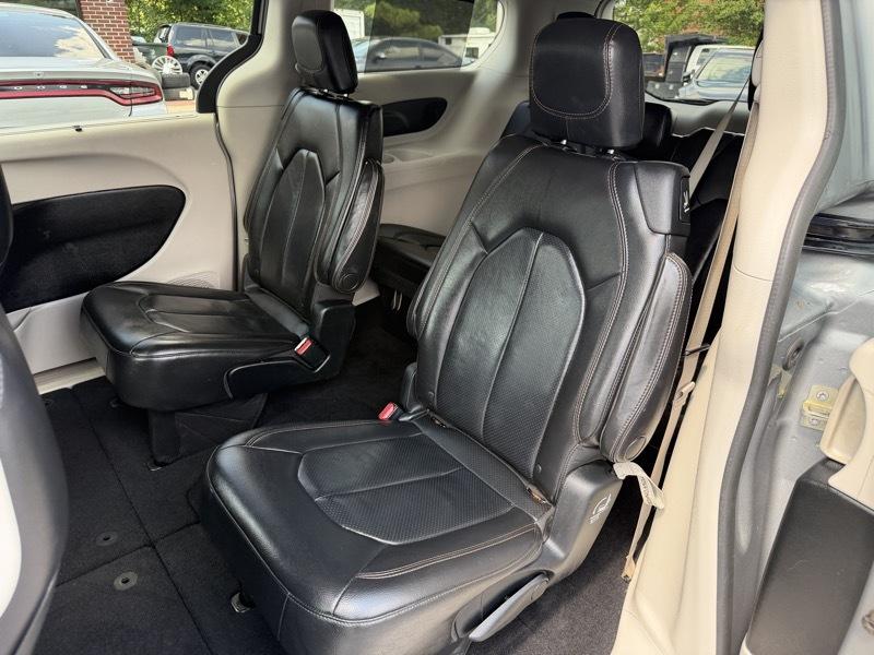 Chrysler Pacifica Touring-L 2018
