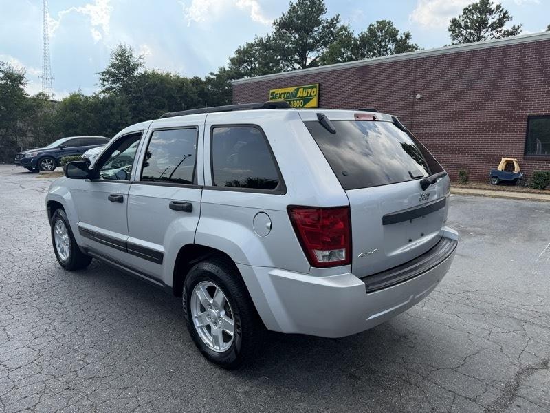 Jeep Grand Cherokee Laredo 4WD 2005