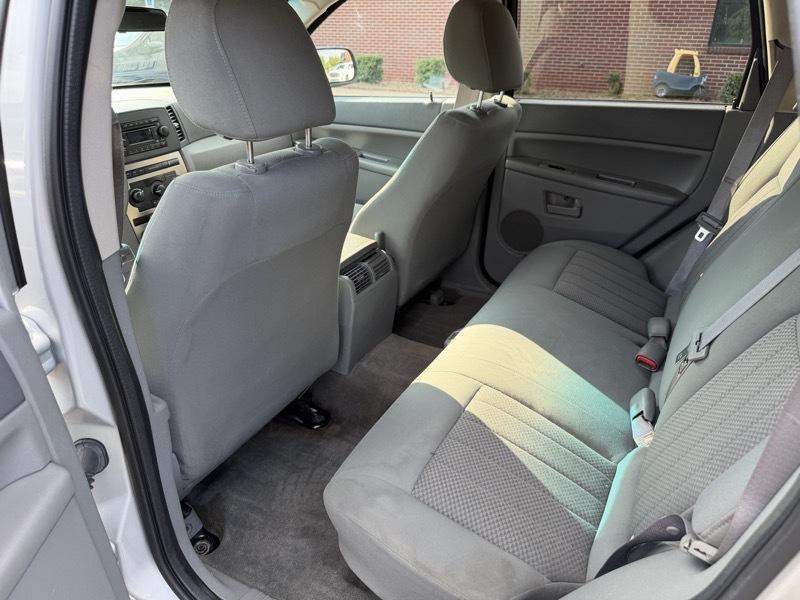 Jeep Grand Cherokee Laredo 4WD 2005