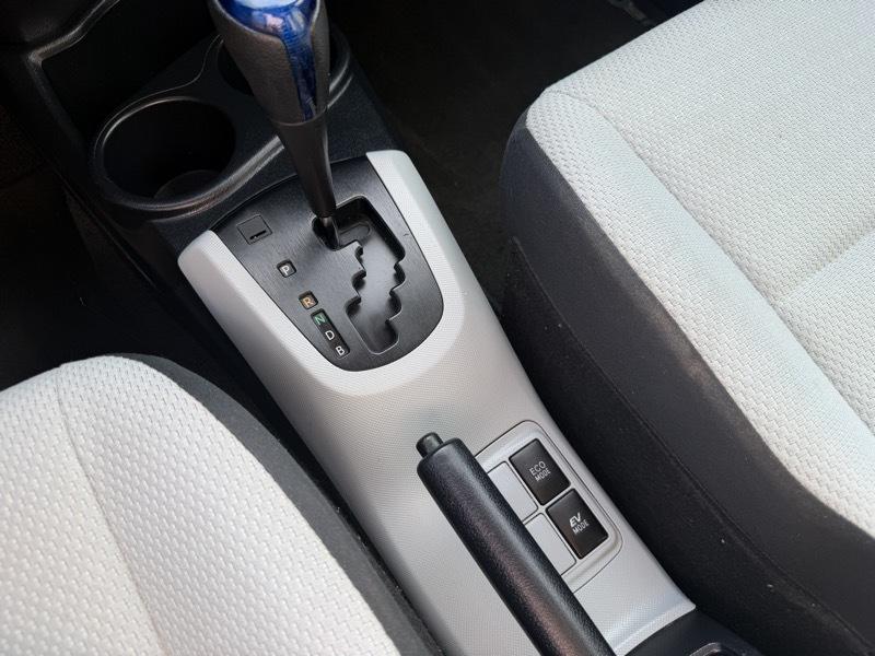 Toyota Prius c One 2012