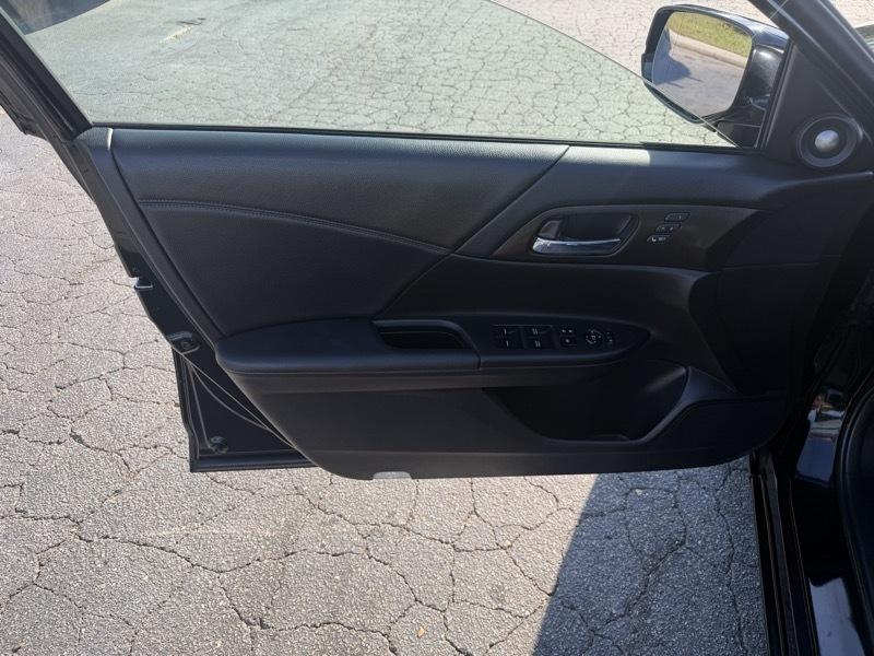 Honda Accord EX-L V6 Sedan AT 2015