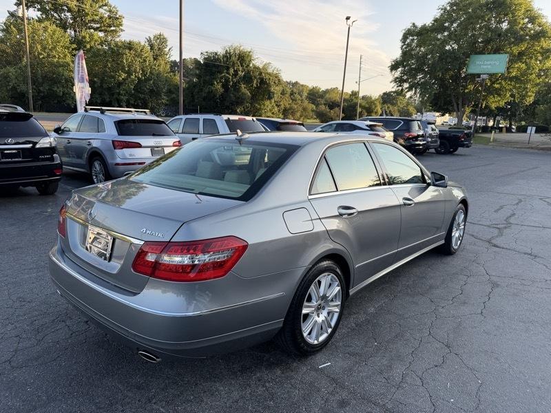 Mercedes-Benz E-Class E350 4MATIC Sedan 2013
