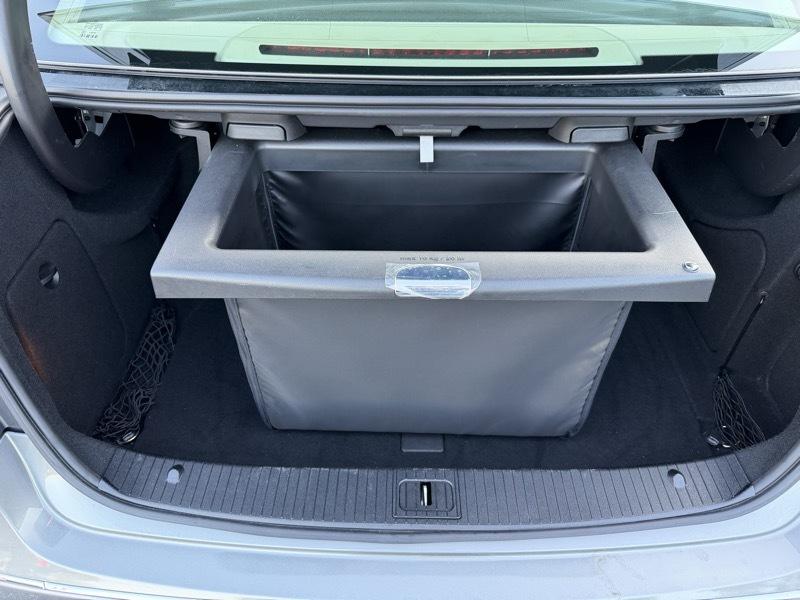 Mercedes-Benz E-Class E350 4MATIC Sedan 2013