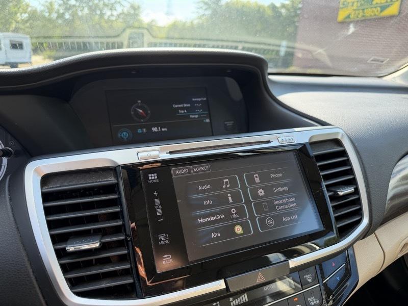 Honda Accord EX-L Sedan CVT 2017