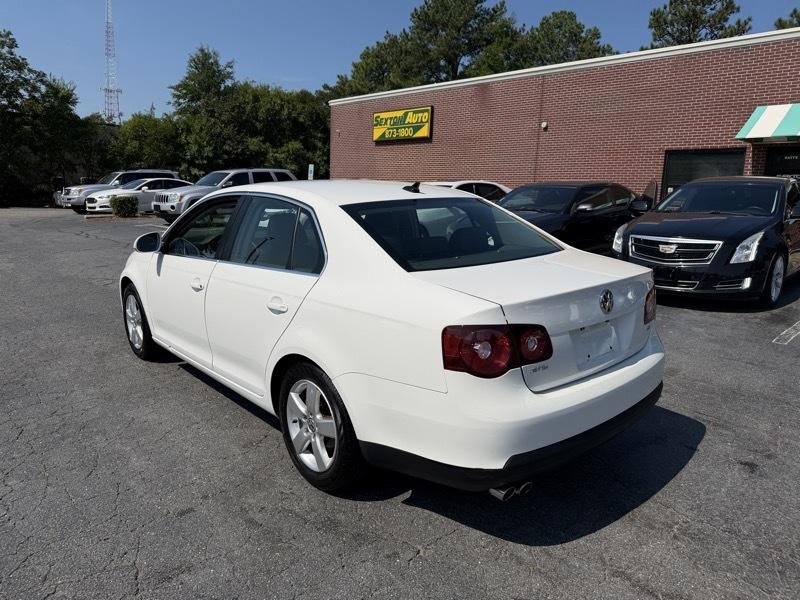 Volkswagen Jetta SE 2009
