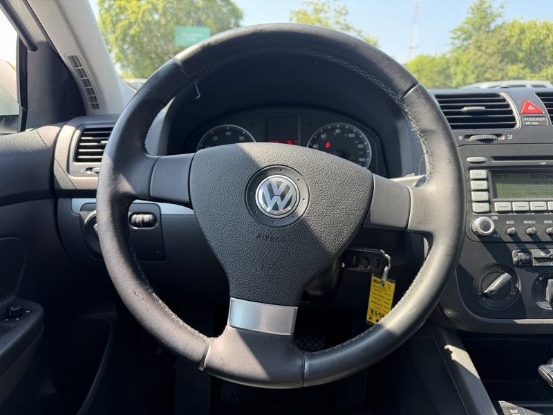 Volkswagen Jetta SE 2009