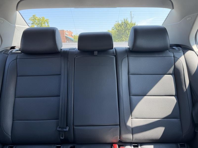 Volkswagen Jetta SE 2009