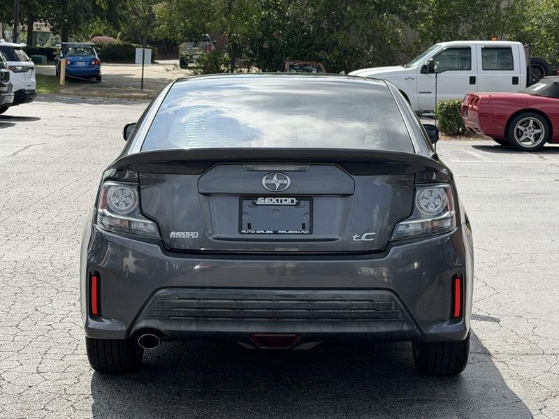 Scion tC Sports Coupe 6-Spd AT 2015