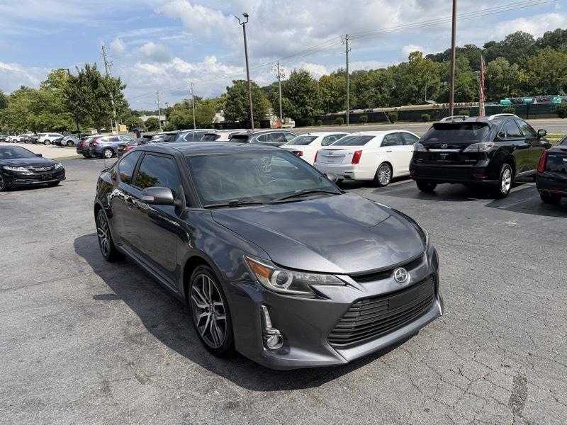 Scion tC Sports Coupe 6-Spd AT 2015