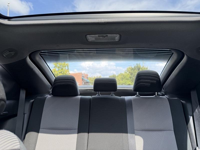 Scion tC Sports Coupe 6-Spd AT 2015