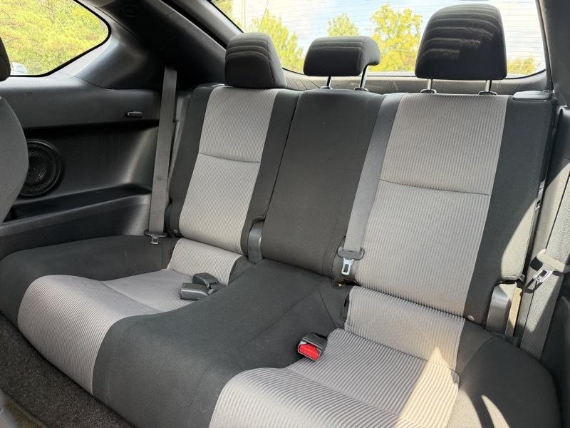 Scion tC Sports Coupe 6-Spd AT 2015