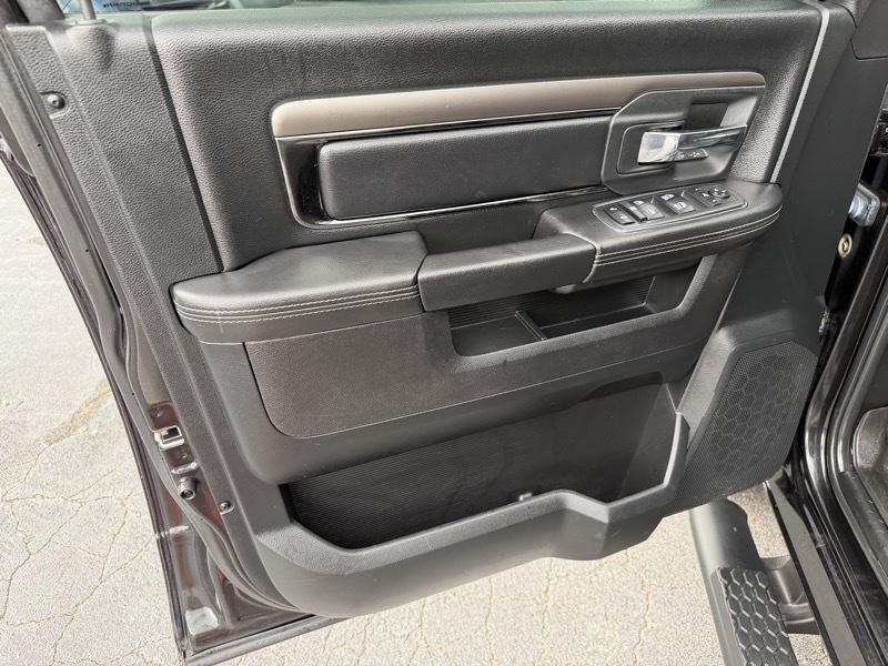 RAM 1500 Sport Crew Cab 4WD 2018