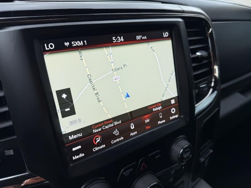 RAM 1500 Sport Crew Cab 4WD 2018
