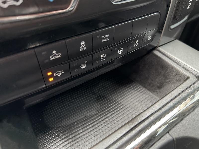 RAM 1500 Sport Crew Cab 4WD 2018
