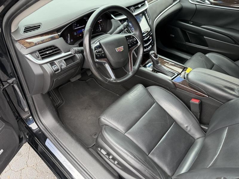 Cadillac XTS Luxury FWD 2017