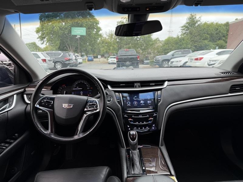 Cadillac XTS Luxury FWD 2017