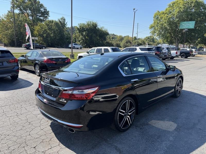 Honda Accord Touring V6 Sedan 2017