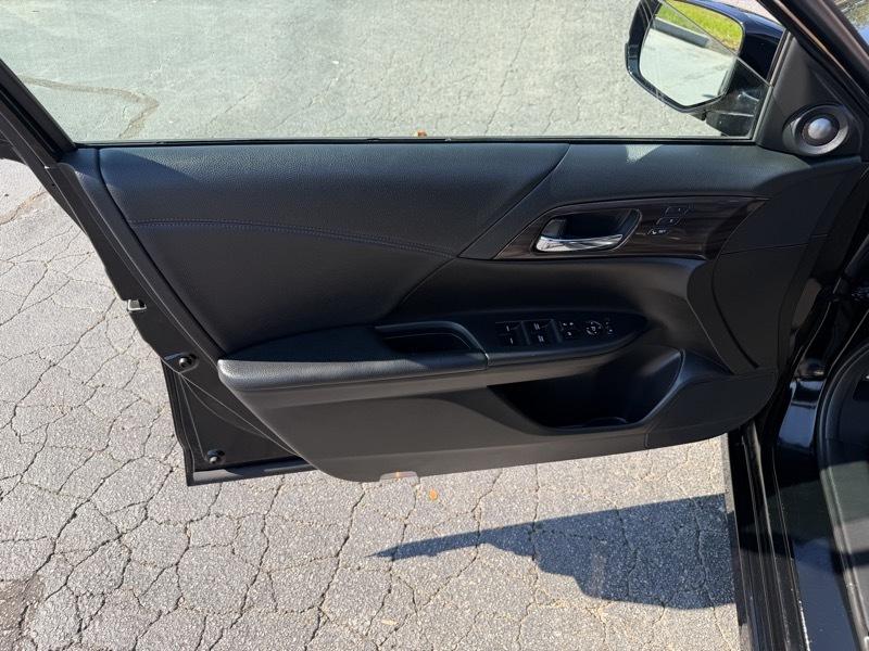 Honda Accord Touring V6 Sedan 2017