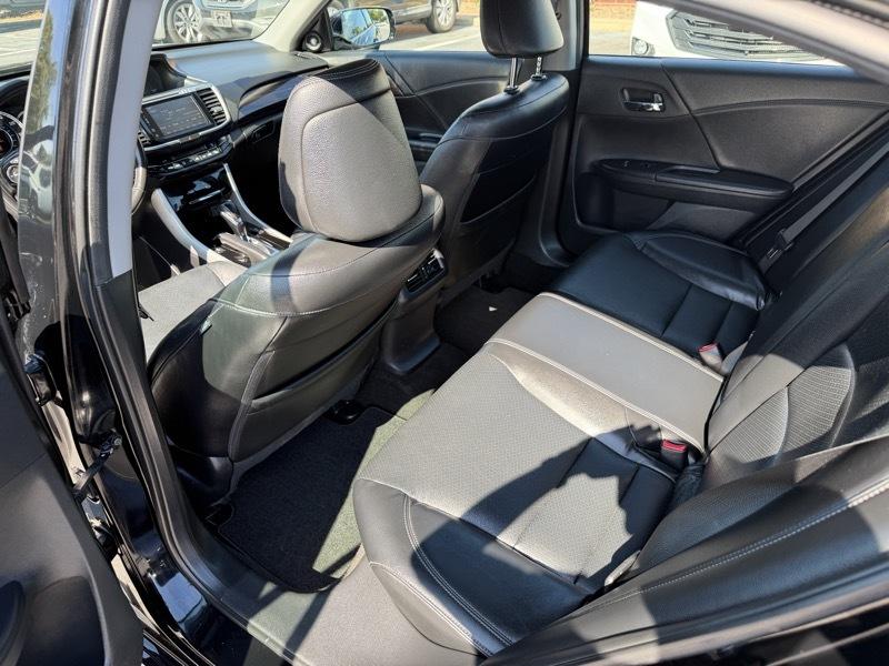 Honda Accord Touring V6 Sedan 2017
