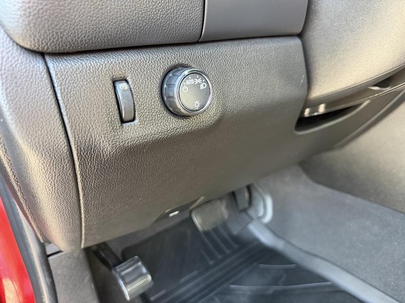 Chevrolet Colorado LT Crew Cab 2WD 2021
