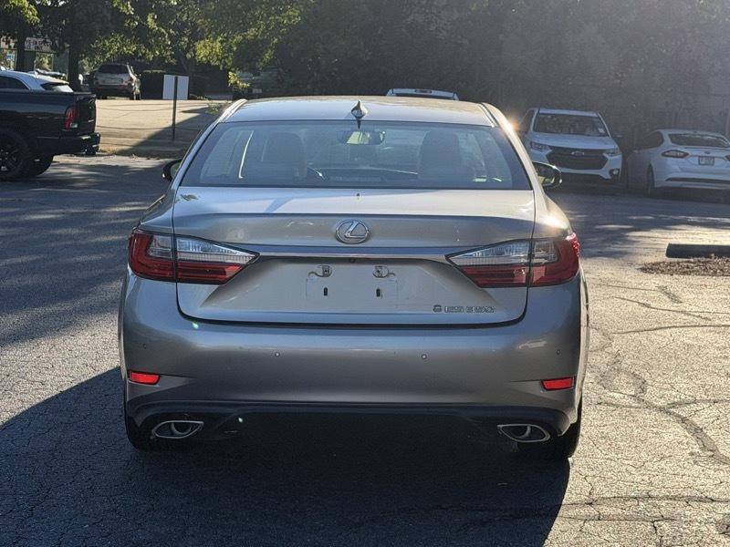 Lexus ES 350 Sedan 2017