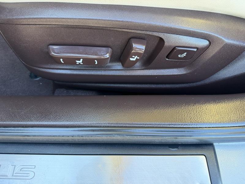 Lexus ES 350 Sedan 2017