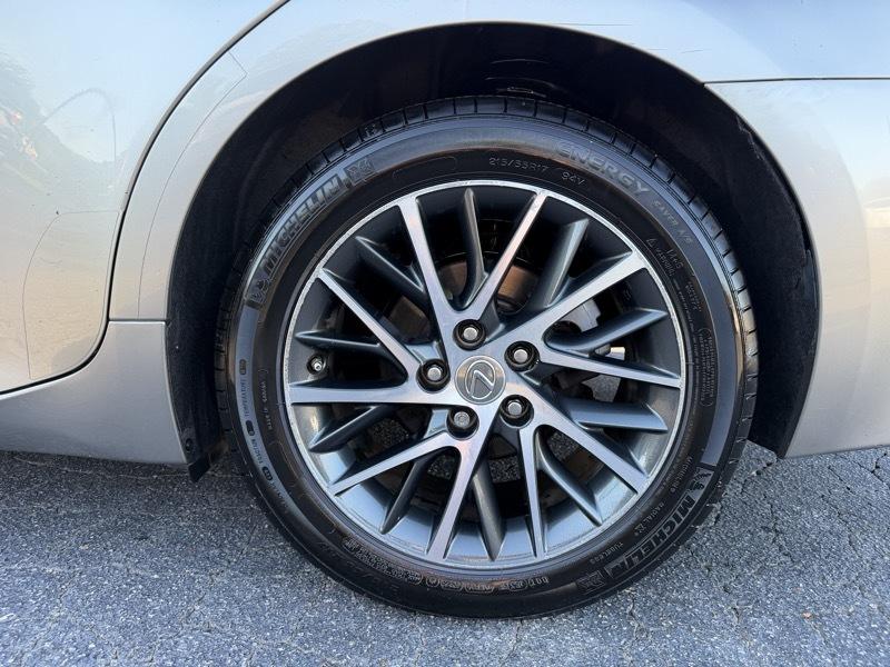 Lexus ES 350 Sedan 2017