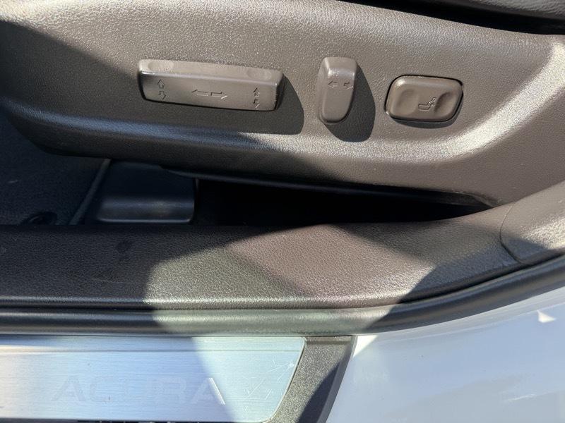 Acura RDX Base 4D SUV FWD 2017