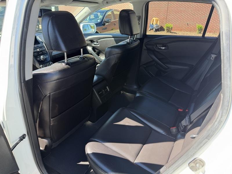 Acura RDX Base 4D SUV FWD 2017