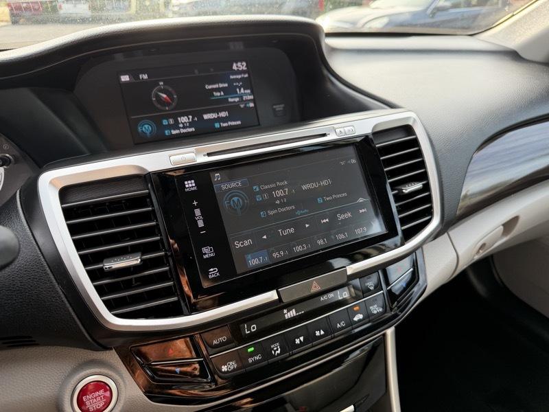 Honda Accord EX-L Sedan V6 6-Spd AT 2017