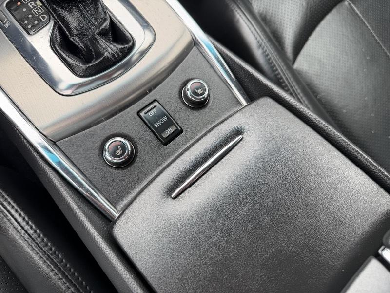 Infiniti G Sedan 25x AWD 2012