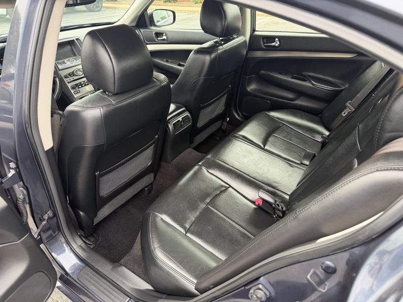 Infiniti G Sedan 25x AWD 2012