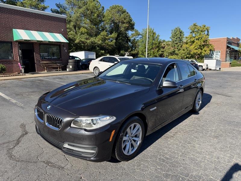 BMW 5-Series 528i xDrive 2014
