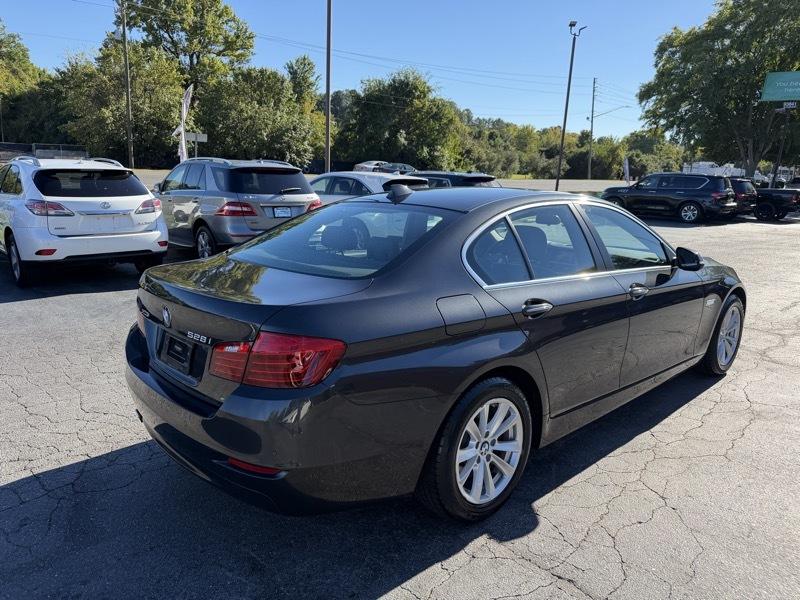 BMW 5-Series 528i xDrive 2014