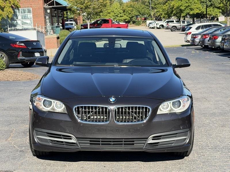 BMW 5-Series 528i xDrive 2014
