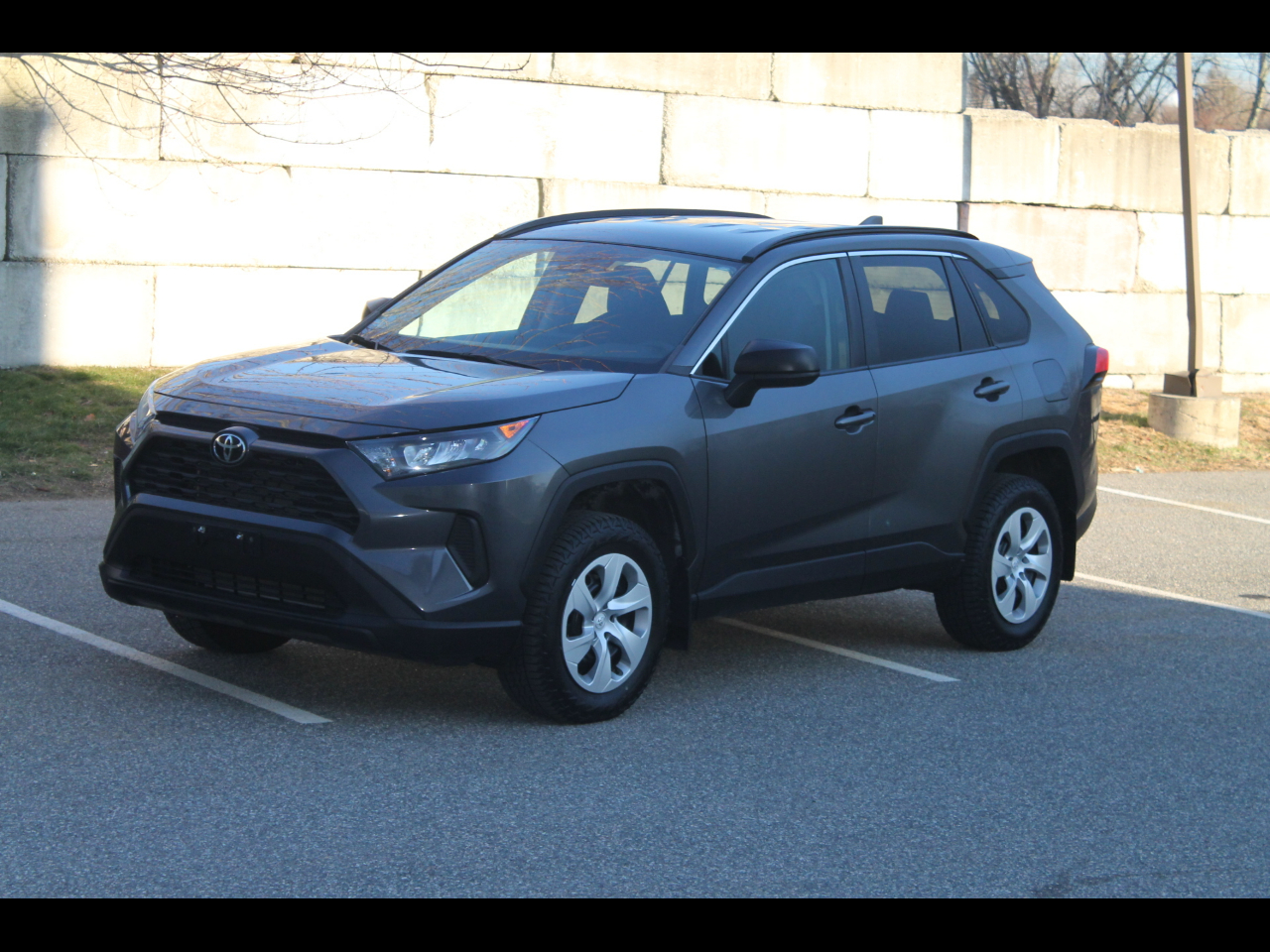 2021 Toyota RAV4 LE AWD