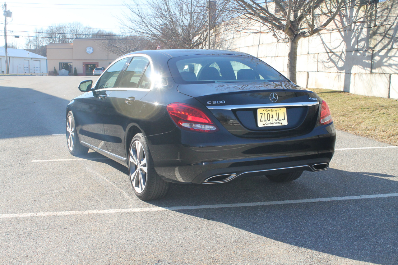 Mercedes-Benz C-Class C300 4MATIC Sedan 2017