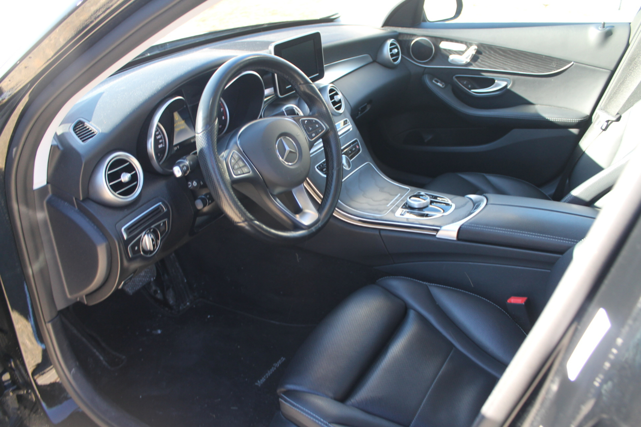 Mercedes-Benz C-Class C300 4MATIC Sedan 2017