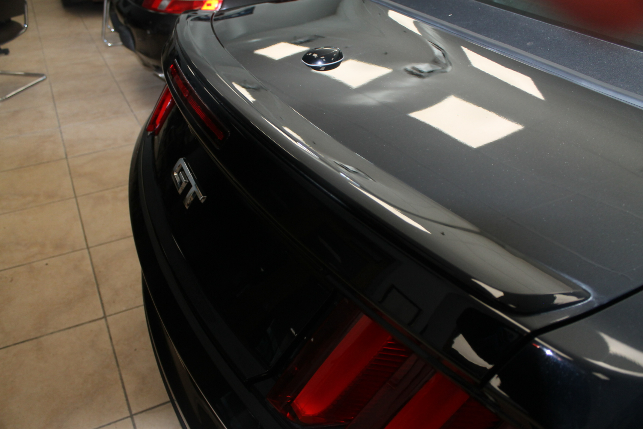 Ford Mustang GT convertible 2017