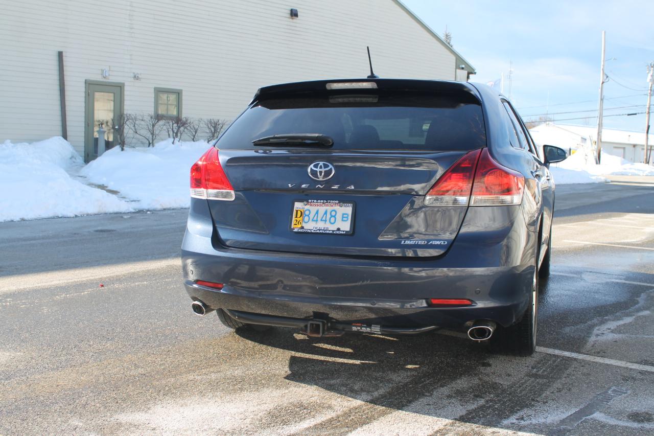 Toyota Venza XLE V6 AWD 2015