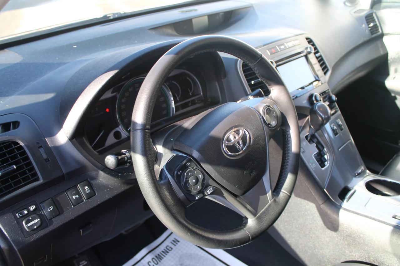 Toyota Venza XLE V6 AWD 2015