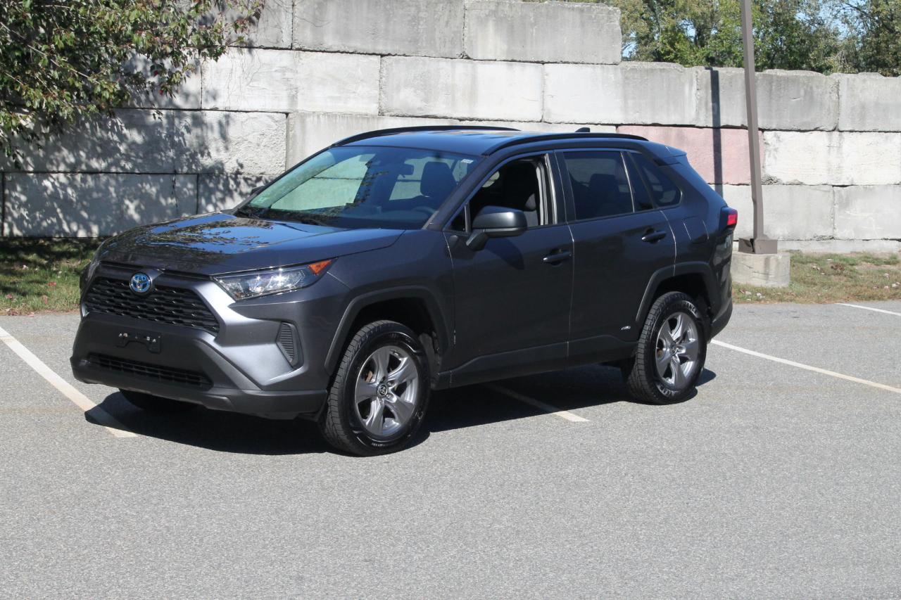 Toyota RAV4 Hybrid LE 2020