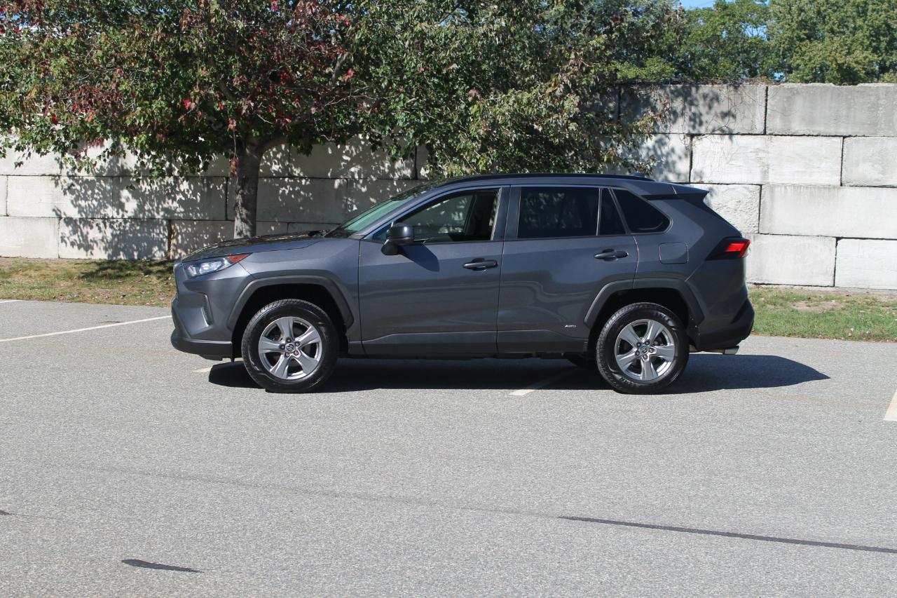 Toyota RAV4 Hybrid LE 2020