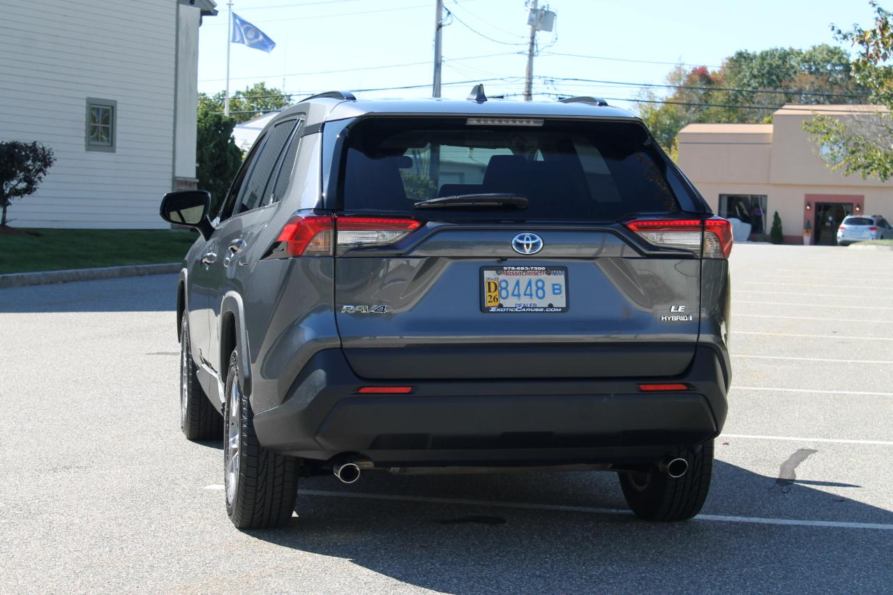 Toyota RAV4 Hybrid LE 2020