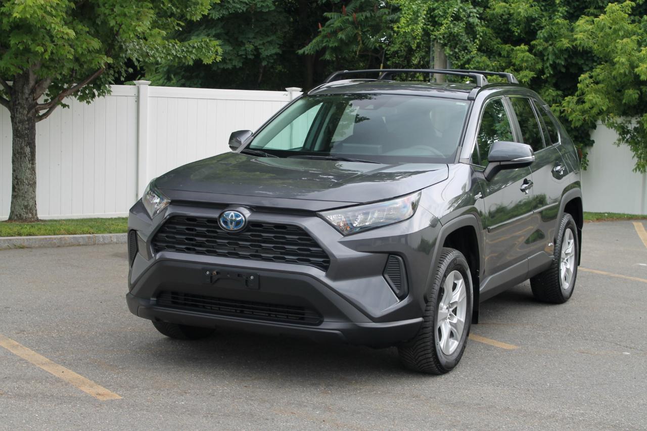Toyota RAV4 Hybrid LE 2020