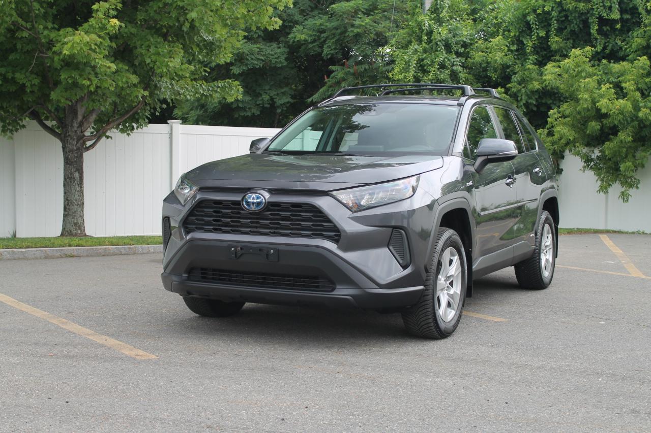 Toyota RAV4 Hybrid LE 2020