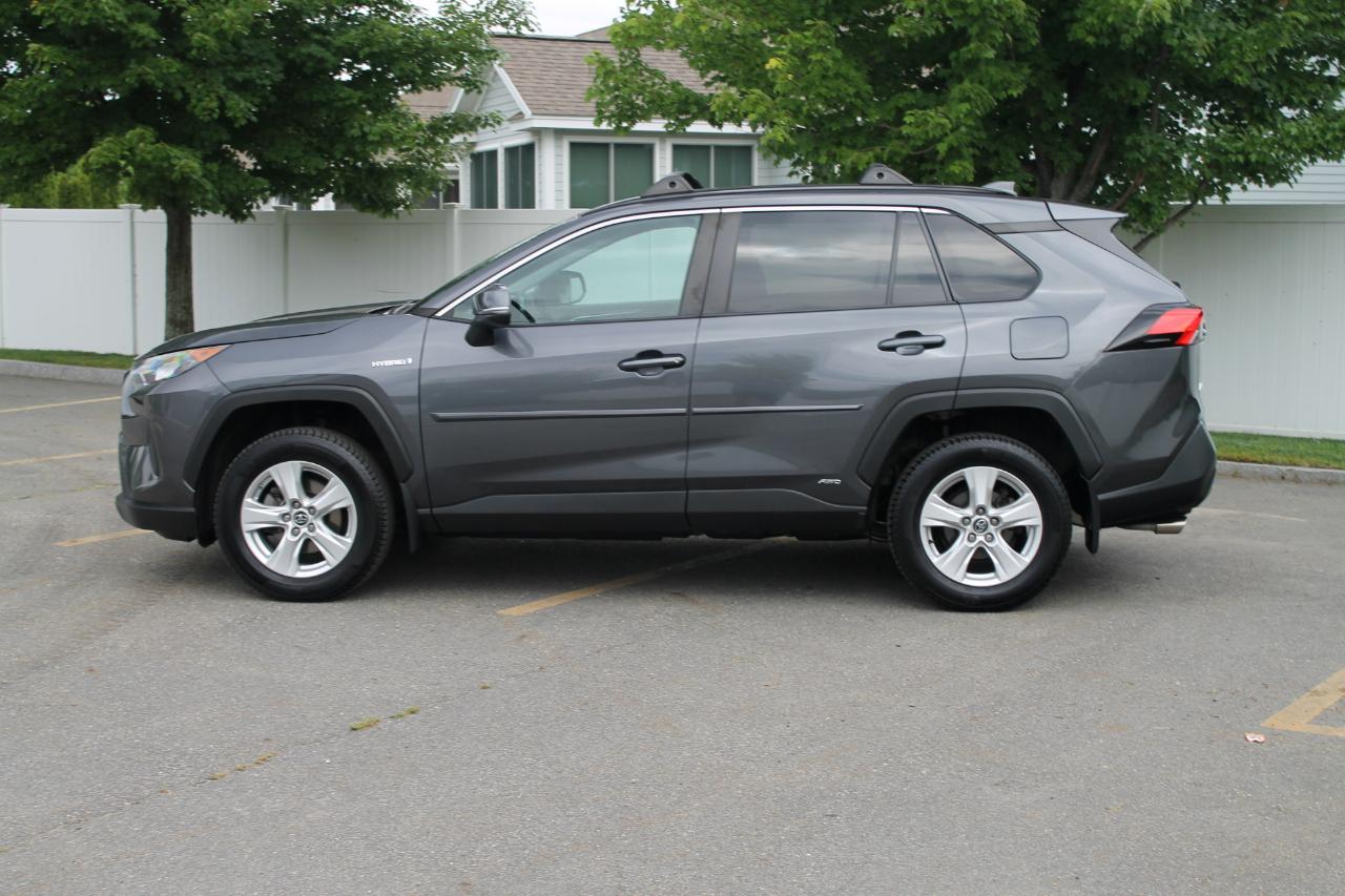 Toyota RAV4 Hybrid LE 2020