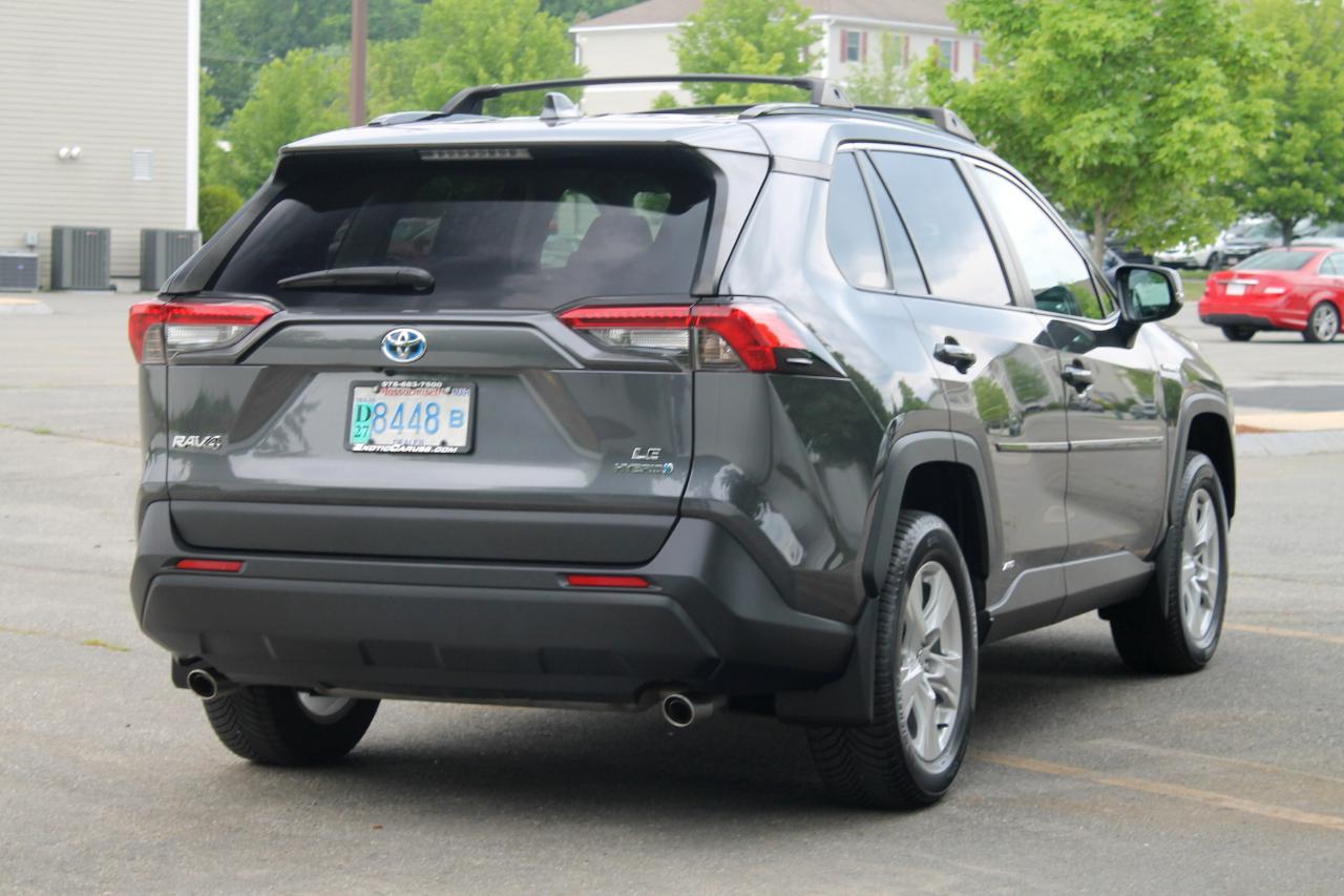 Toyota RAV4 Hybrid LE 2020