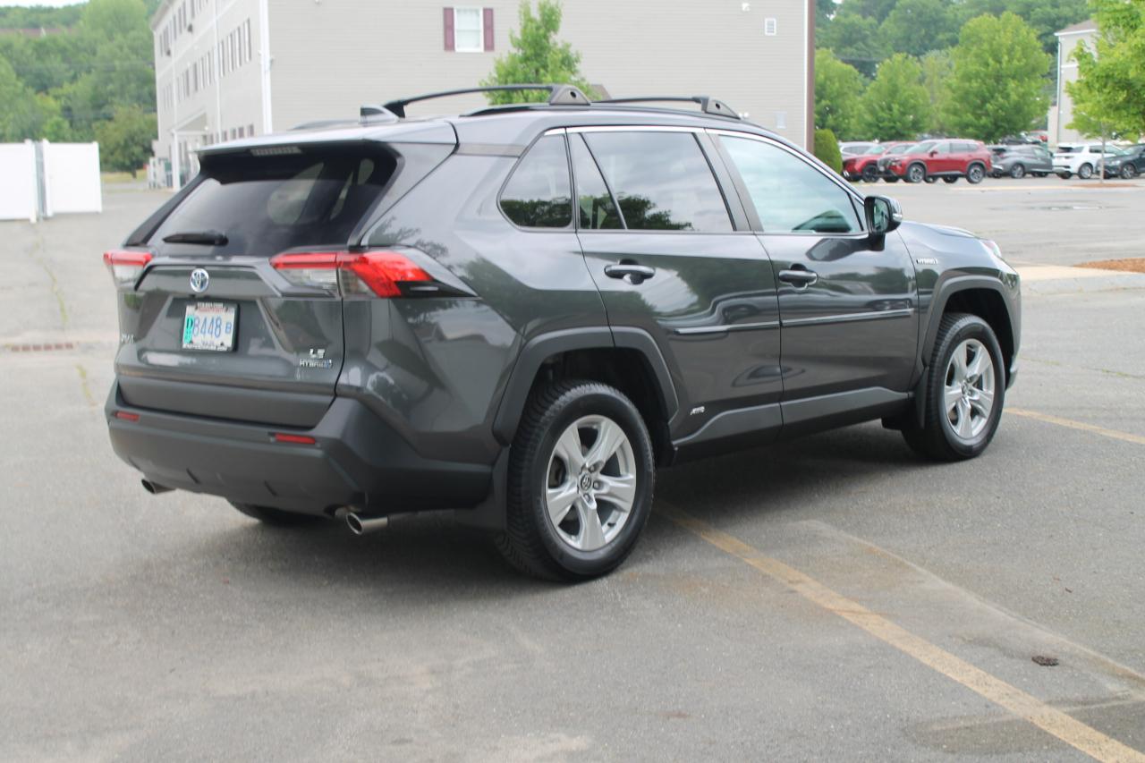 Toyota RAV4 Hybrid LE 2020